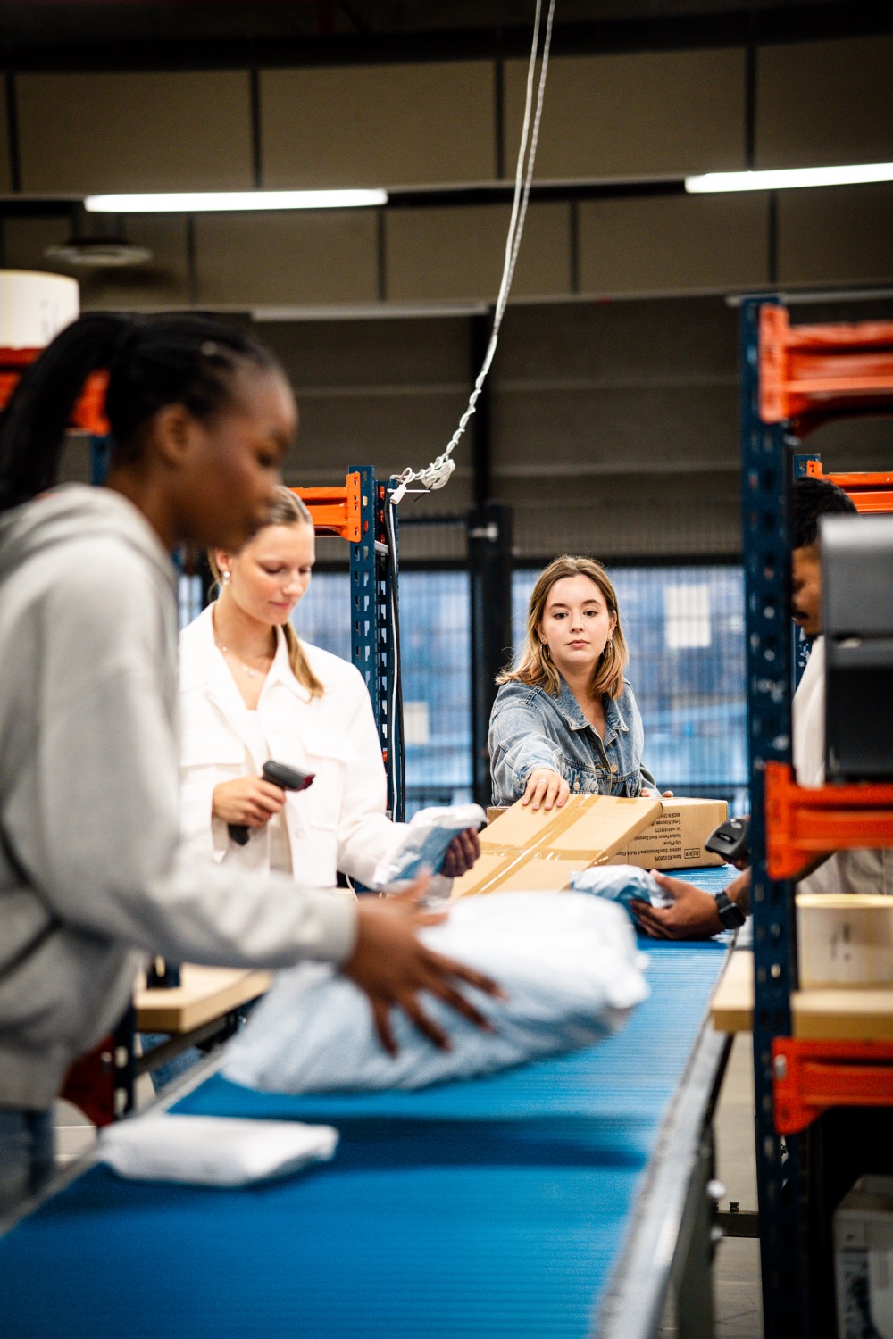 Peddler hub team processing parcels